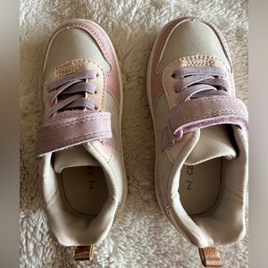Carters girls shoes